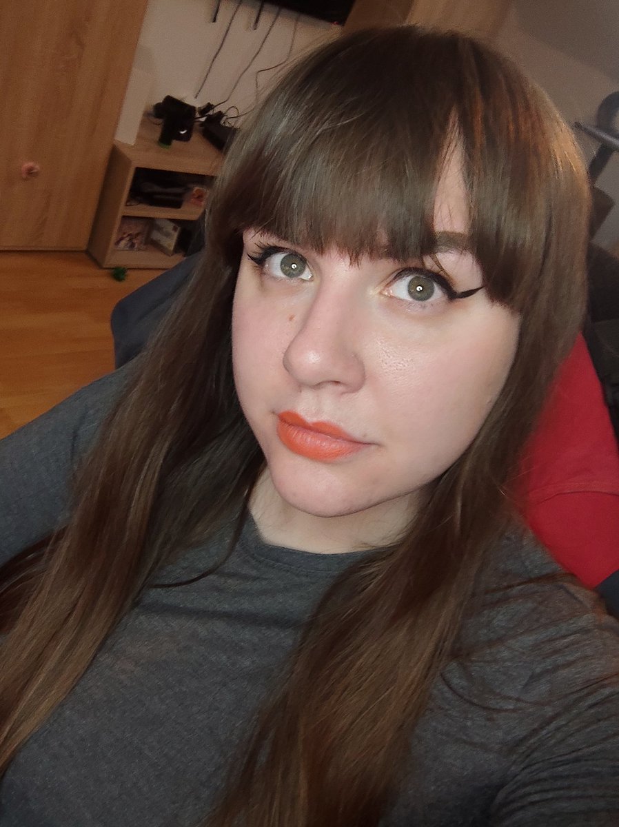 Sneakypotatohero tweet media