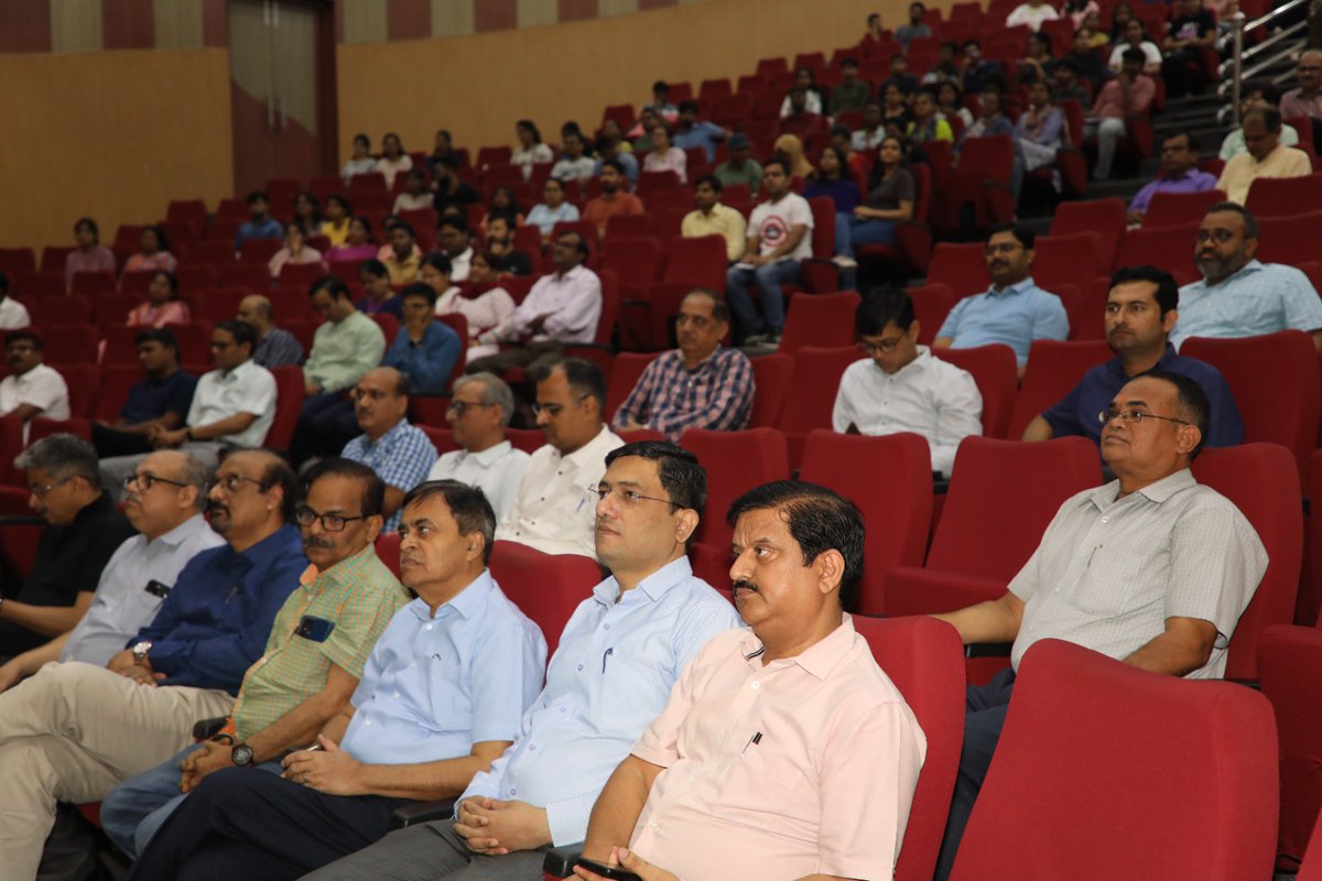 On #International #ClinicalTrialsDay
@CSIR_CDRI in association with @DNDi
India foundation is organized a #Symposium on #patients engagement-benchmark in #clinicaltrials

@CSIR_IND
@IndiaDST
@DBTIndia
@ICMRDELHI
@drskavita