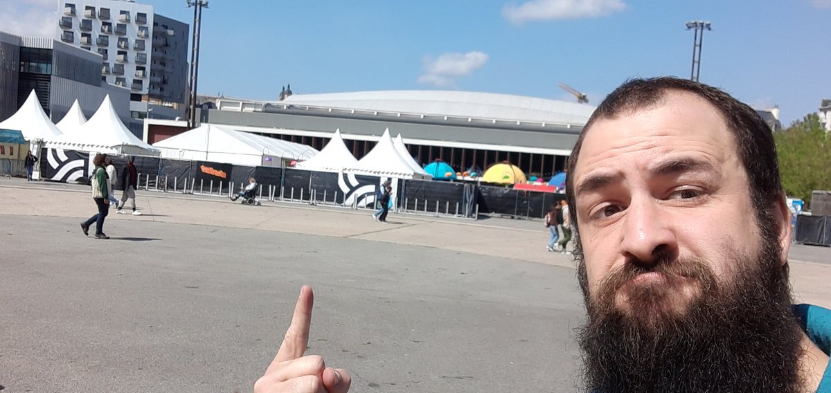 LeBlouh Kockyshi tweet media