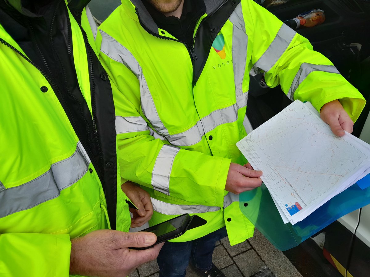 DigitalPembs's tweet photo. Behind the scenes progress update. Voneus Build - FTTP Goodwick &amp; Fishguard:  
Goodwick - 12.5KM of fibre optic cable now in the ground
Fishguard - 10 KM of ducts tested (rod &amp; roped) | 3.5KM of fibre optic cable now in the ground

#connectingpembrokeshire #voneus https://t.co/lv1VqpXuPu