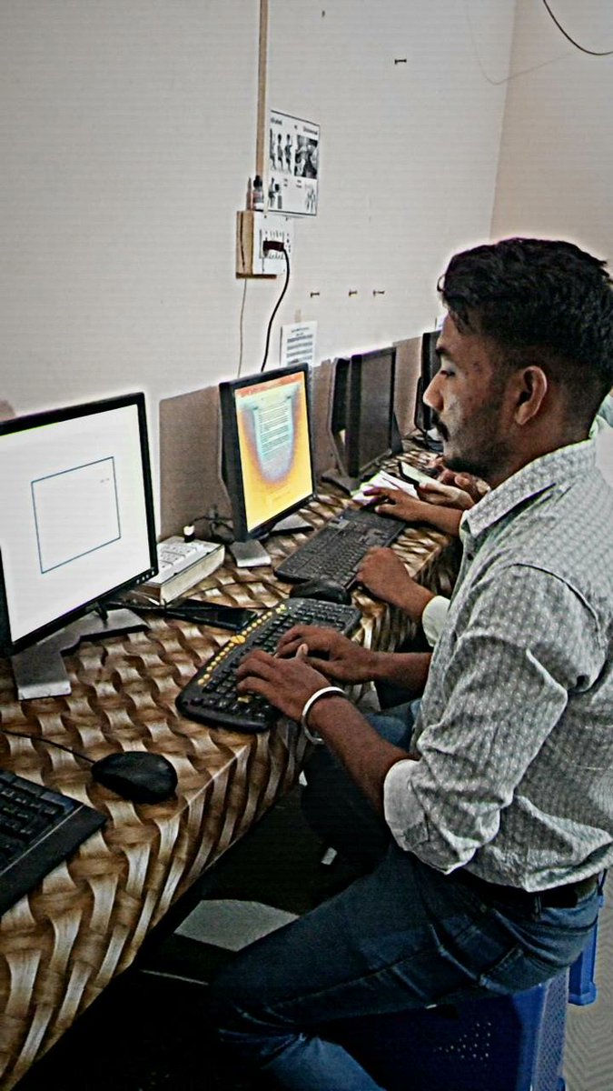 AkshayComputer9's tweet image. For a bright IT future, Join akshay computer institute
#computerscience #informationtechnology 
#akshaycomputerinstitute
#hindaun