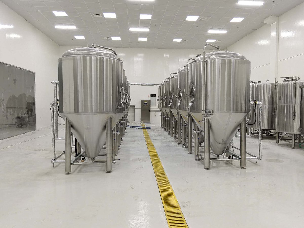 cnbrewequipment's tweet image. Glad to see our 1000L equipment has been successfully installed in Dubai!

#brewhouse #brewery #fermenter #brewer #micet #brewingequipment #mashtun #unitank