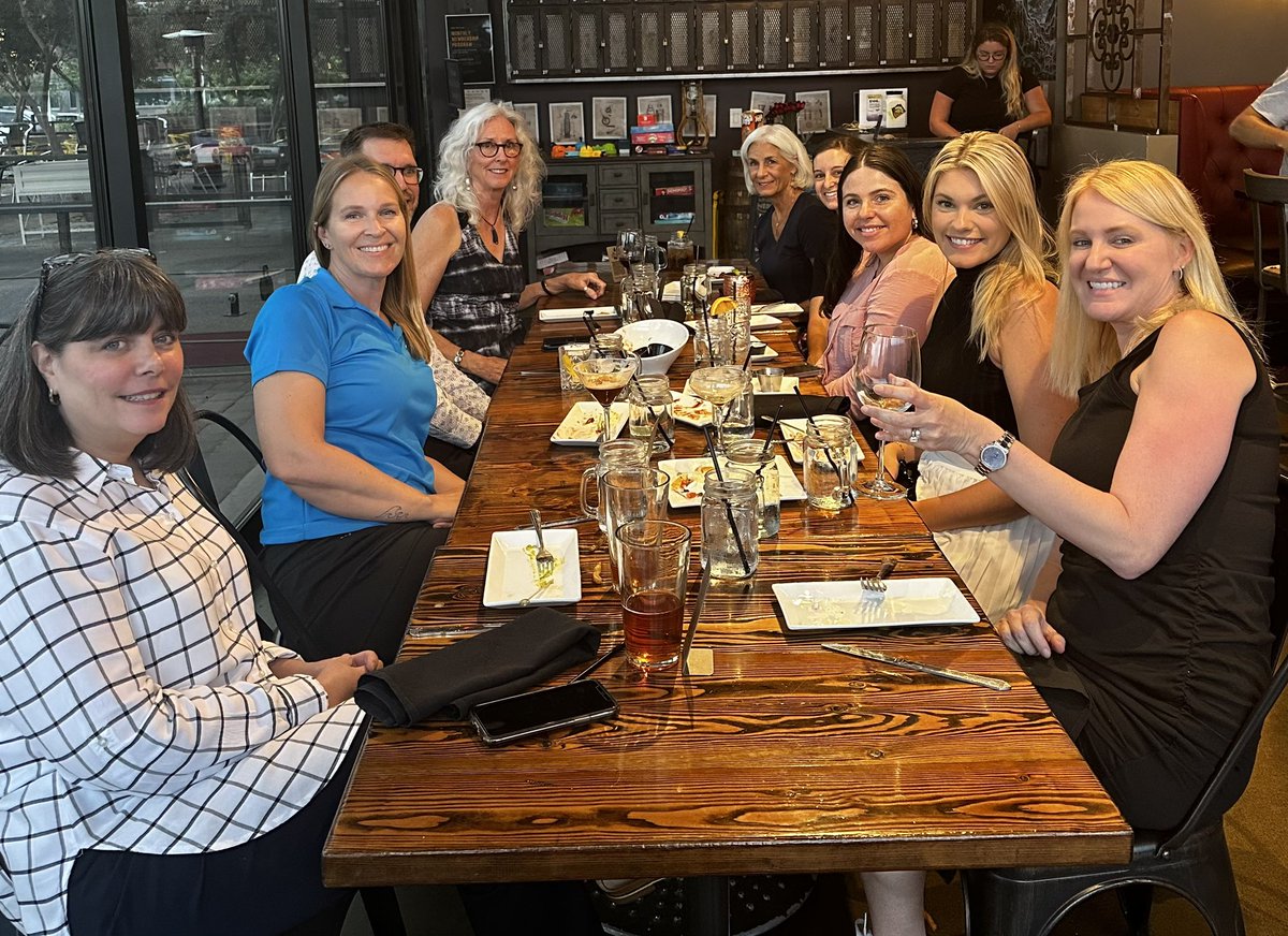 AZSarkissian's tweet photo. Azapa women in planning group:) https://t.co/cfFznVeKoI