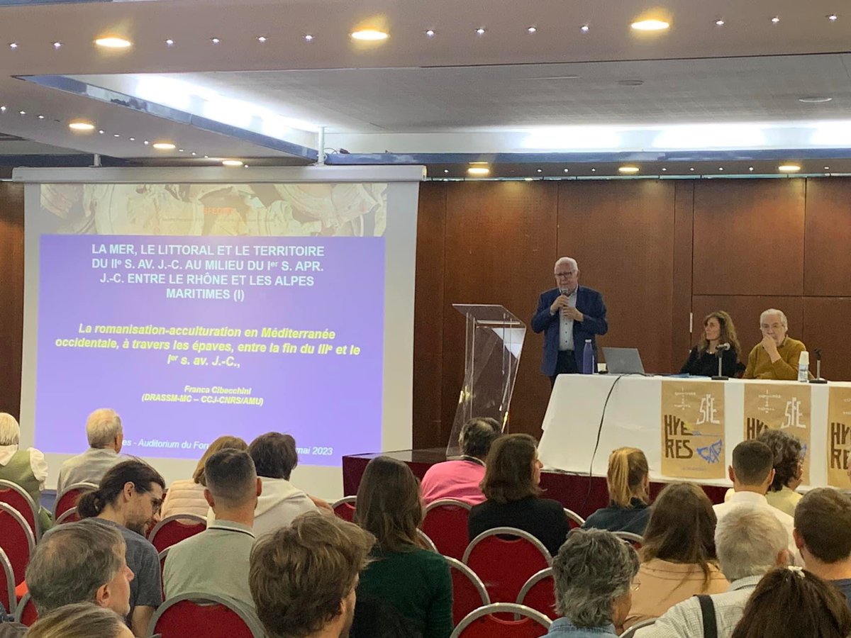 GiuliaBoetto's tweet photo. 🔹Ce week-end, la Ville d'Hyères accueille le Congrès international de la Sfecag - Société Française de l'Étude de la Céramique en Gaule avec la présence de près de 150 ceramologues et archéologues.
🔹En parallèle, l'exposition "La Méditerranée en cuisine”
@CCJ_CNRS @arkaia_amu https://t.co/FuYmvgCsdO