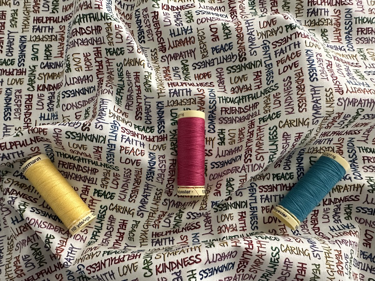 TheLittleFabricShop tweet media