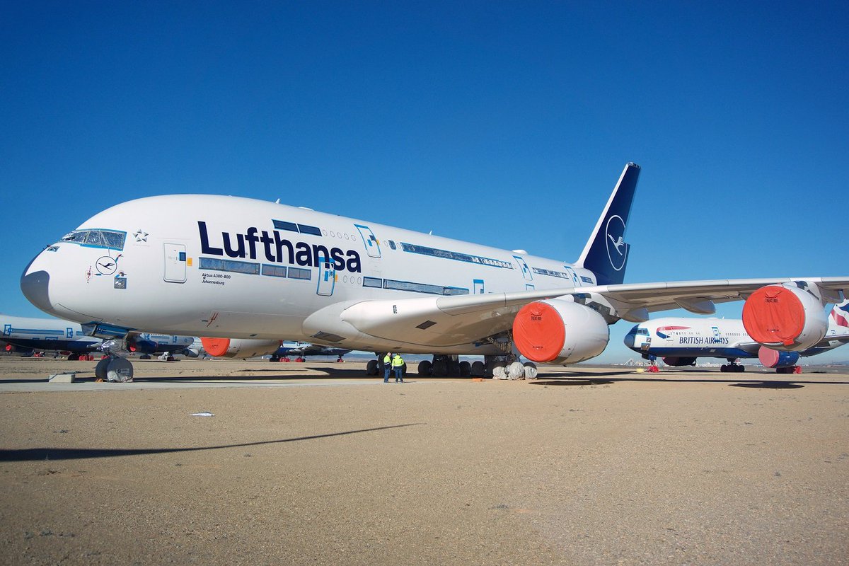 Lufthansa forced to reduce price of A380s it’s selling back to Airbus: hubs.ly/Q01QsD7s0

📸Aviation Image Network/Wizzard

#Avgeek #AirbusA380 #Lufthansa #Flying #Aviation #Airtravel