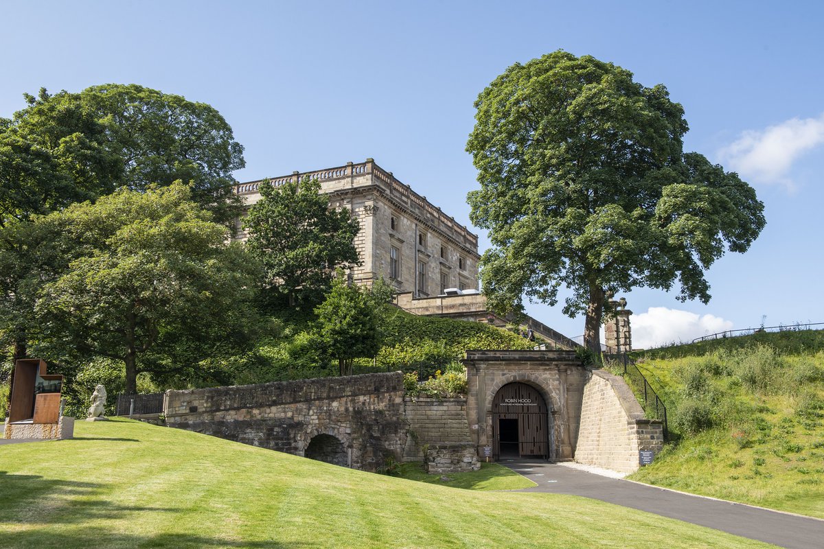 Nottingham Castle tweet media