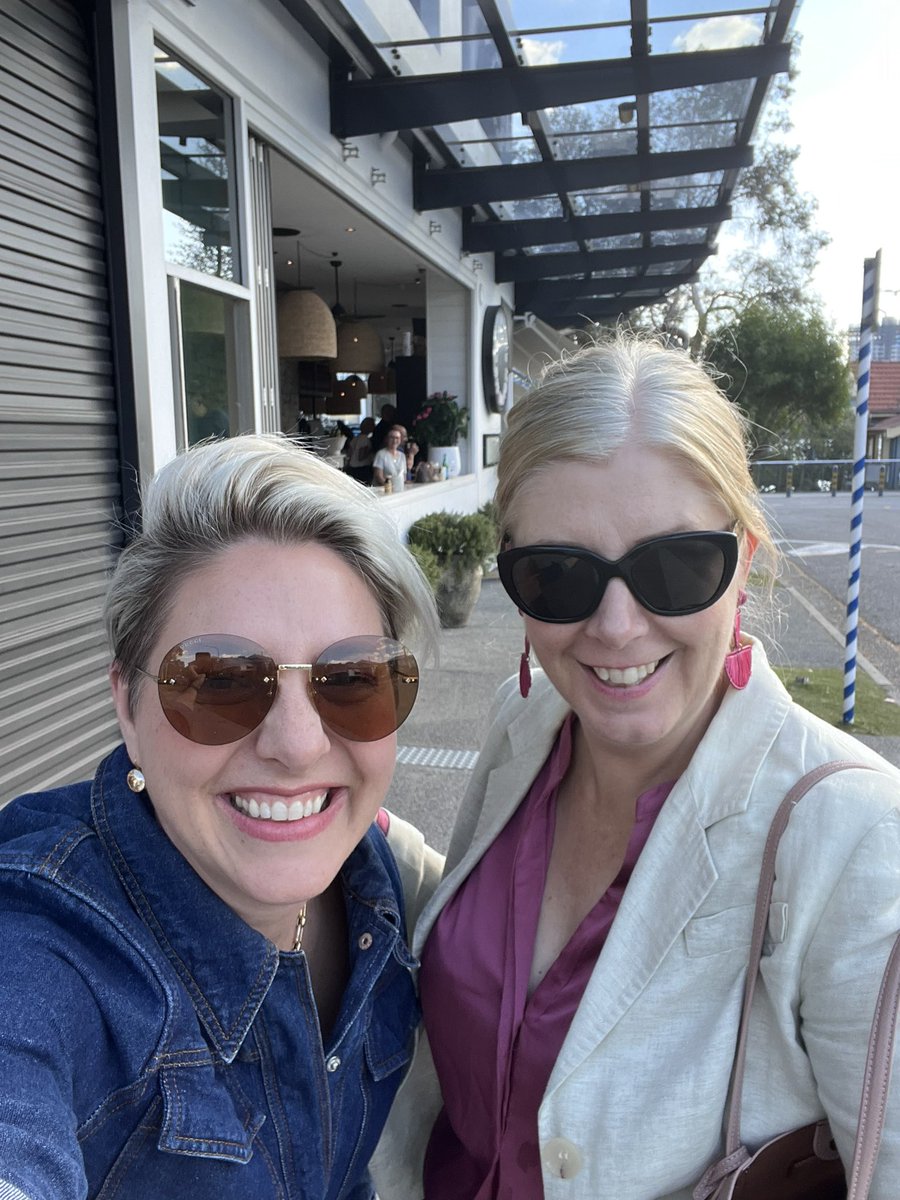 CrNicJ's tweet photo. I caught up for lunch with @Kara__Cook today to say farewell. As the only female retiring Councillor the Lord Mayor did not invite her to a civic function for retiring Councillors. Best wishes for the new chapter Kara and thank you 💪🙌👍#WomenSupportingWomen https://t.co/Tn1gmRlgwe