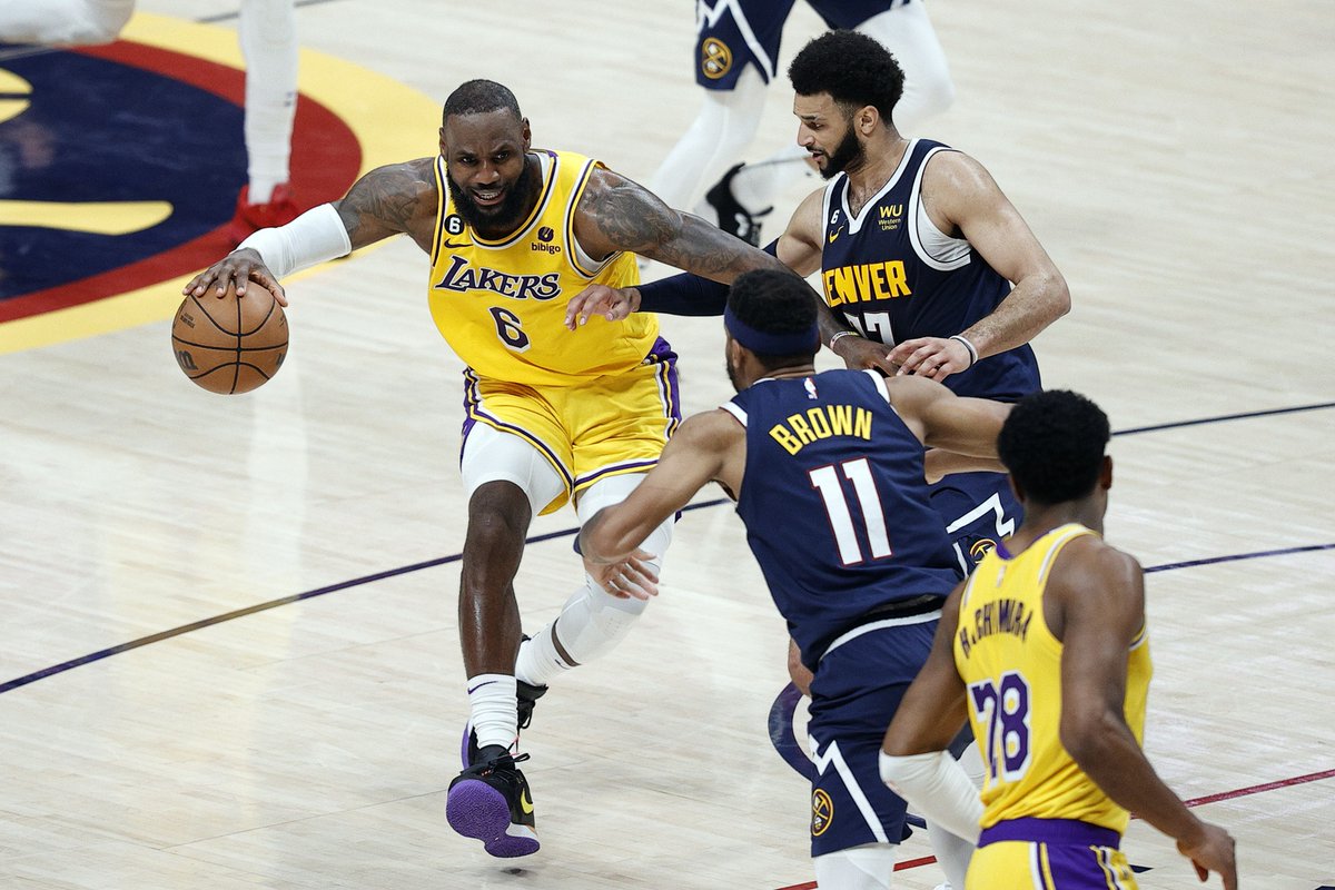 Lakers: Jarred Vanderbilt says LeBron is 'moving like a freight