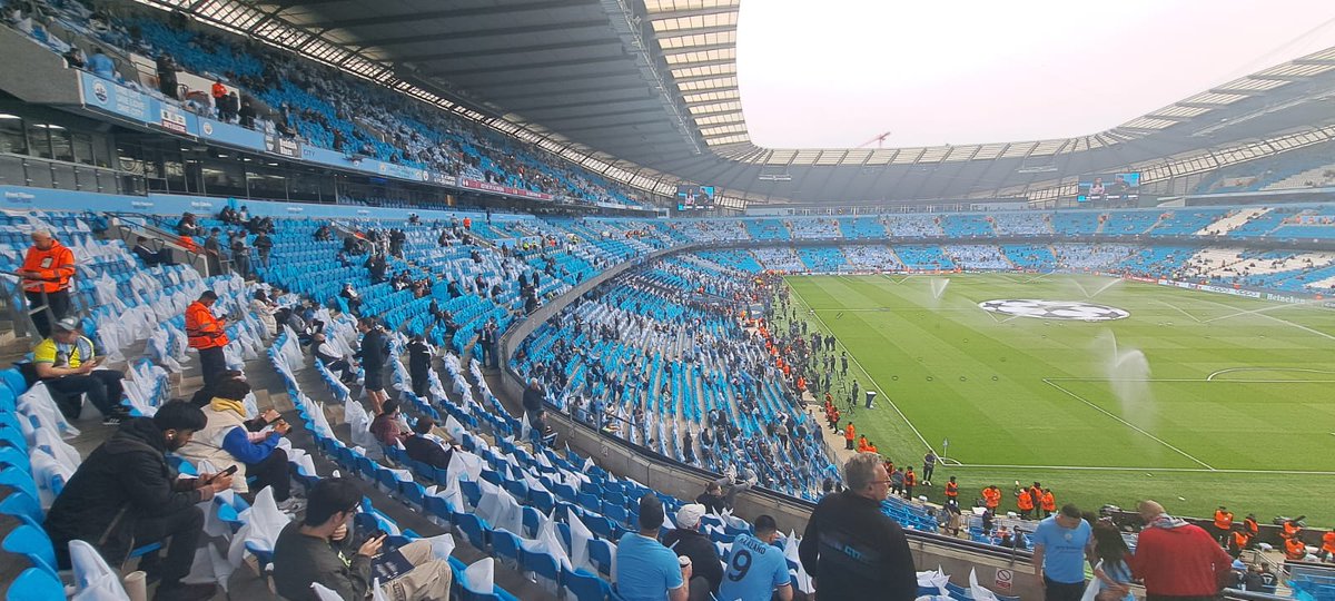 maysutton2011's tweet photo. #championleague 
#manchestercity vs #RealMadrid https://t.co/gUzSxN8hxf
