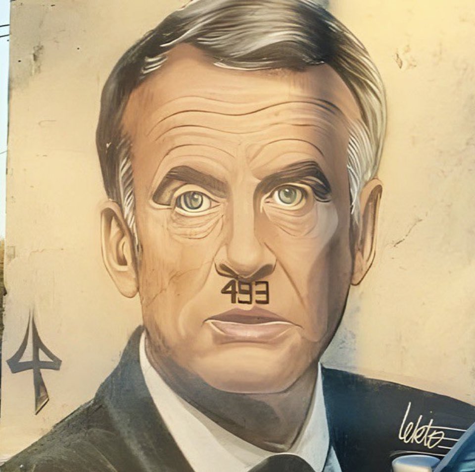 StefanCuvelier's tweet photo. Je suis d'accord.
C'est inadmissible de poster cette affiche ! 😔 https://t.co/fMn2U20xqC