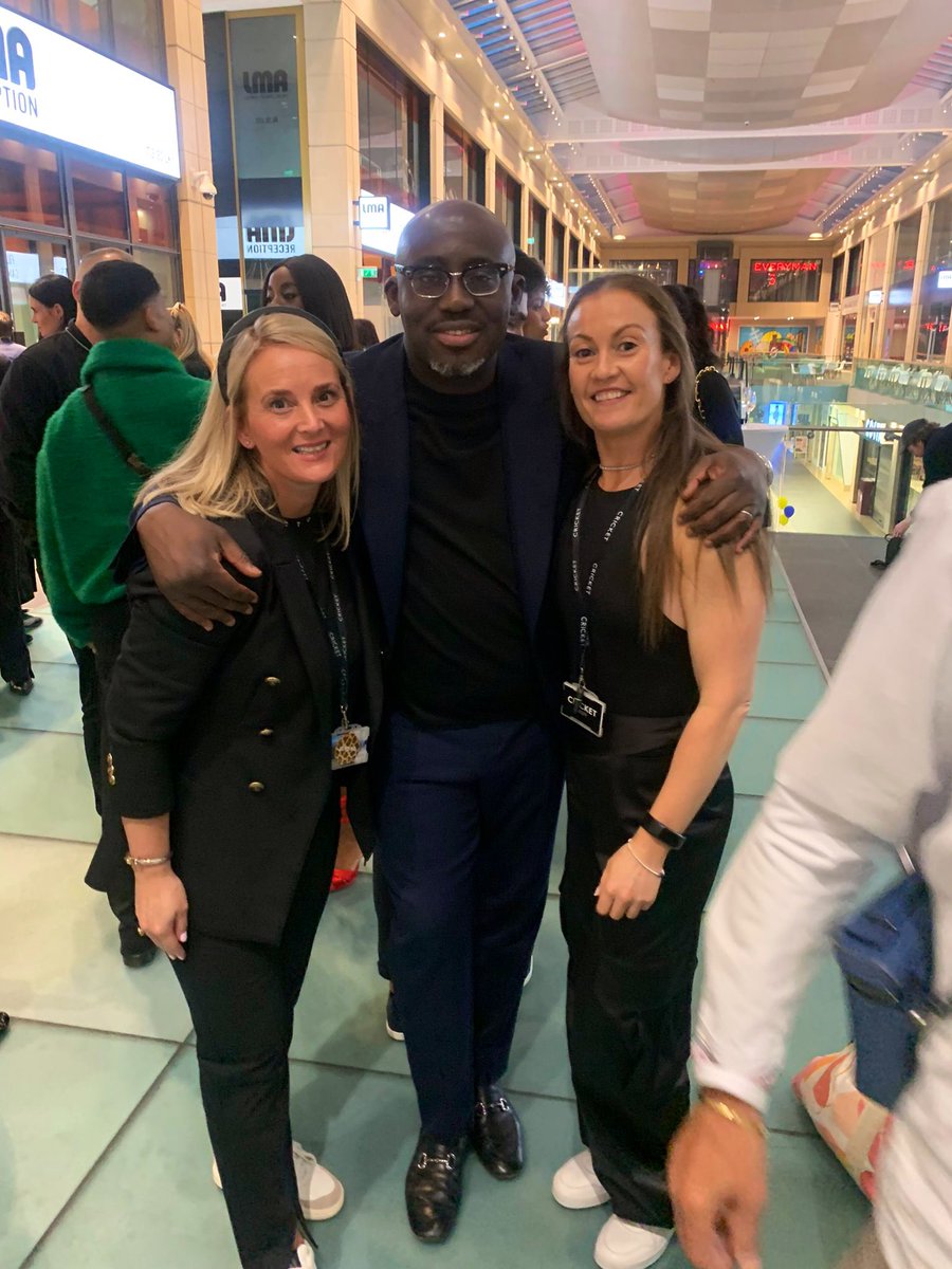 Claire molton tweet media