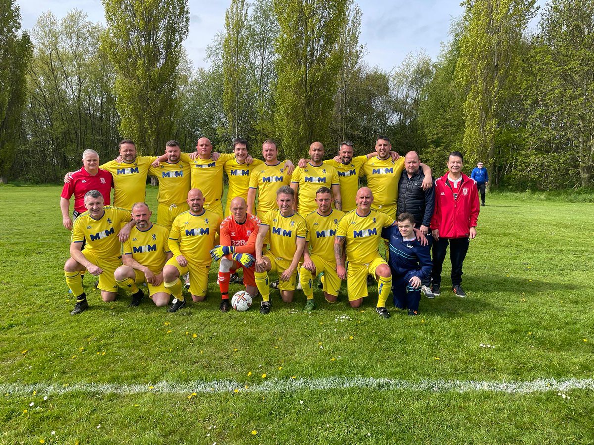 Ozza11's tweet image. Middlesbrough Over 40’s are in League Cup Final action this Saturday 10:30 kick off at Dawdon Park, Seaham. 

We take on Blyth including some former premier league stars.

Be good to have some support behind the boys and help us bring the Trophy back to the Boro!

#UTB