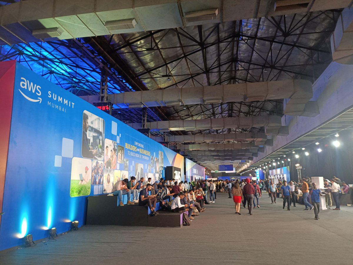 dhule_ashutosh's tweet photo. Great experience at the Amazon Web Services Summit #AWSSummitMumbai #AWSSummit @datadoghq @SingleStoreDB @AeonxD @NetApp @PaloAltoNtwks @Dynatrace @pagerduty @MongoDB @LaunchDarkly https://t.co/KU7uyuexd3