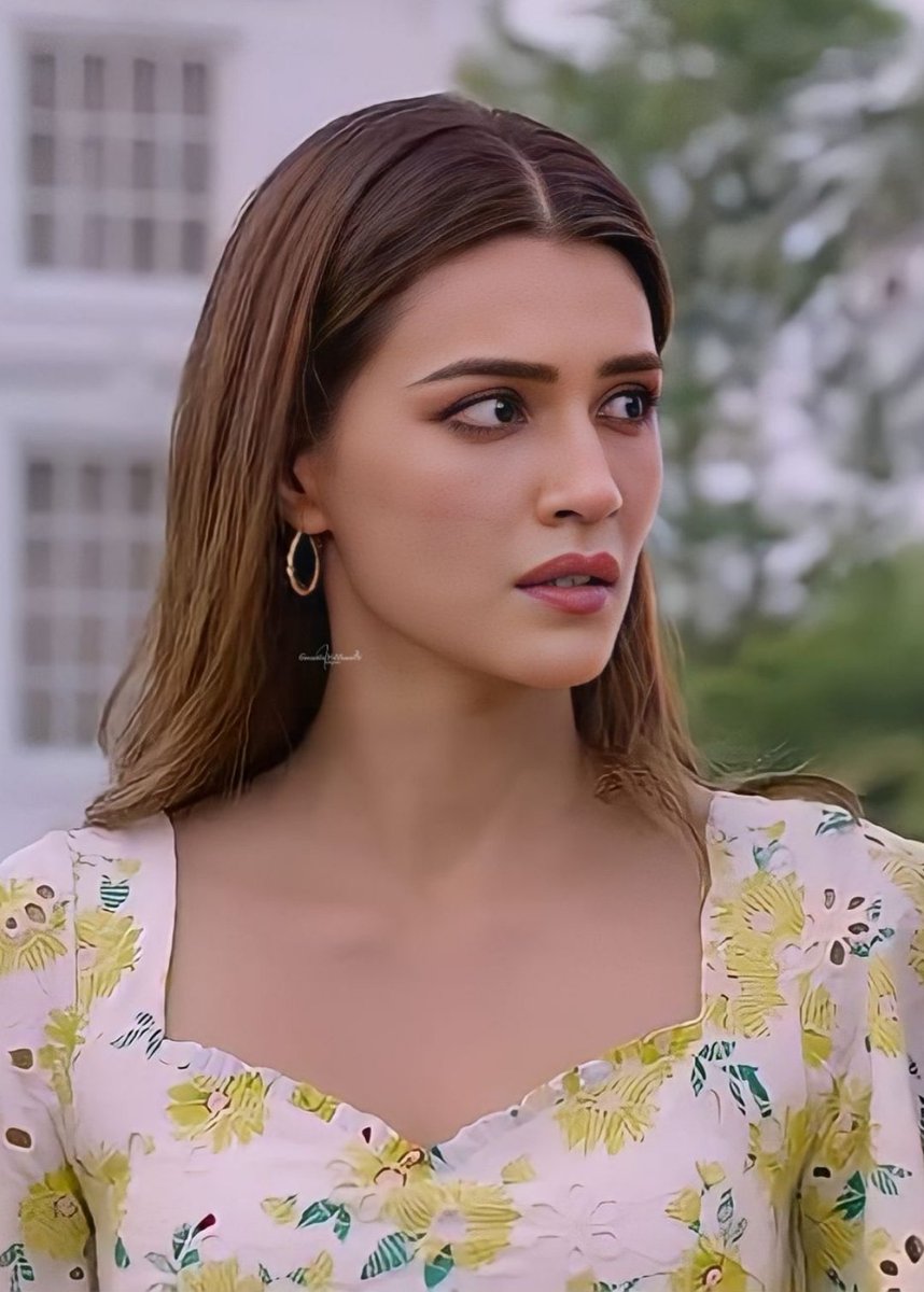 Gorgeouskriti's tweet photo. My favourite ❤️❤️

#KritiSanon #KartikAaryan #shehzada https://t.co/icjoMu2eai
