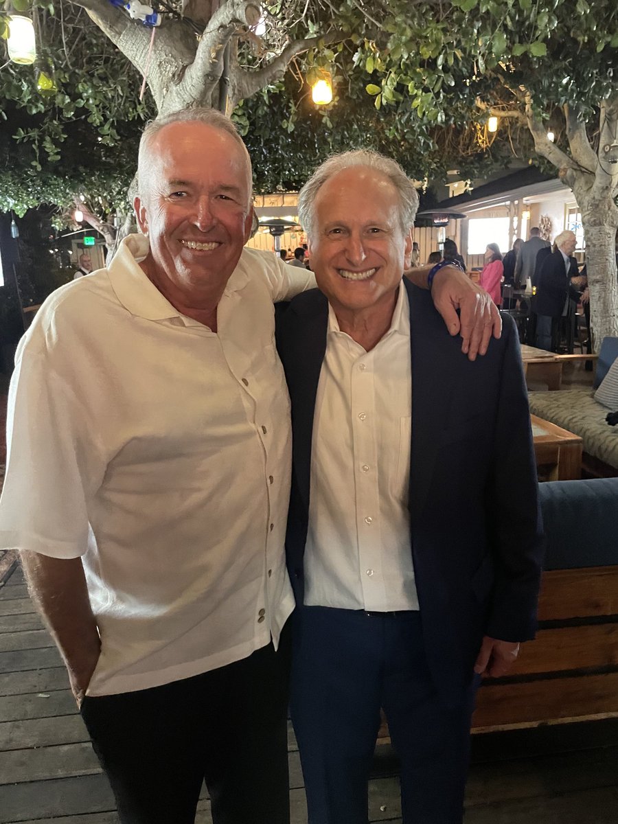 RocketmanelonT's tweet photo. So, spent tonight celebrating the career of a guy many of you don’t know but is one of the true legends of @FOXSports
His name is Larry Jones.
Google him, you’d be surprised.
Congratulations!
🪓
#YouGetOneRun
#LifeIsNotADressRehearsal https://t.co/7Ngl1MWjwY