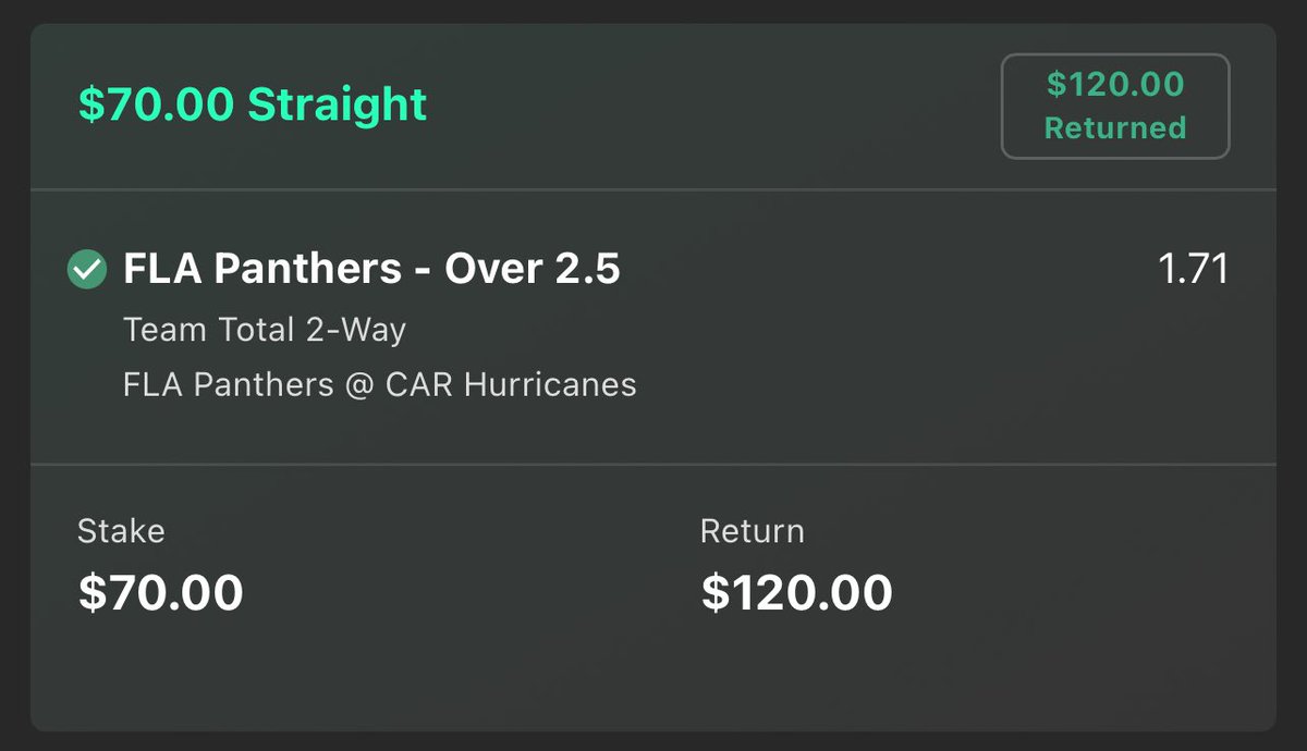 k_holly88's tweet photo. @FlaPanthers take Game 1 in the 6th longest game in NHL history. 🥅🏒
What a game!!! 👏🏼
This came down to a solid goalie matchup.
Bobrovsky beat Andersen.
Result: +6.4u💰
#GamblingTwitter #NHL #Playoffs #TimeToHunt #Canes #4thOT https://t.co/iQTtRtH4iy