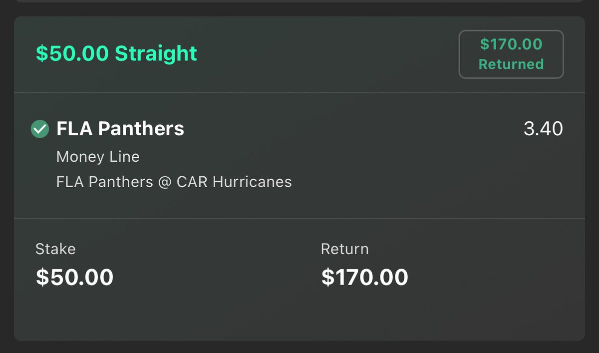 k_holly88's tweet photo. @FlaPanthers take Game 1 in the 6th longest game in NHL history. 🥅🏒
What a game!!! 👏🏼
This came down to a solid goalie matchup.
Bobrovsky beat Andersen.
Result: +6.4u💰
#GamblingTwitter #NHL #Playoffs #TimeToHunt #Canes #4thOT https://t.co/iQTtRtH4iy