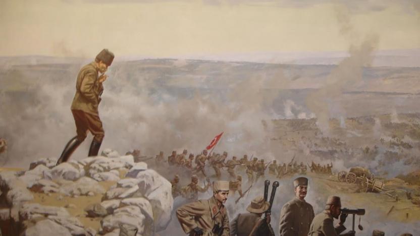 "Emperyalizme karşı savaşıp çürümüş saltanatı yıkan Anadolu insanının mücadelesini hatırlatıyoruz. 

Ülkemizden ümit kesmeden, devrime olan inancımızla, gençliğimizin enerjisiyle mücadeleye devam edeceğiz."

#19MAYIS 
⬇️
tkp.org.tr/aciklamalar/ba…