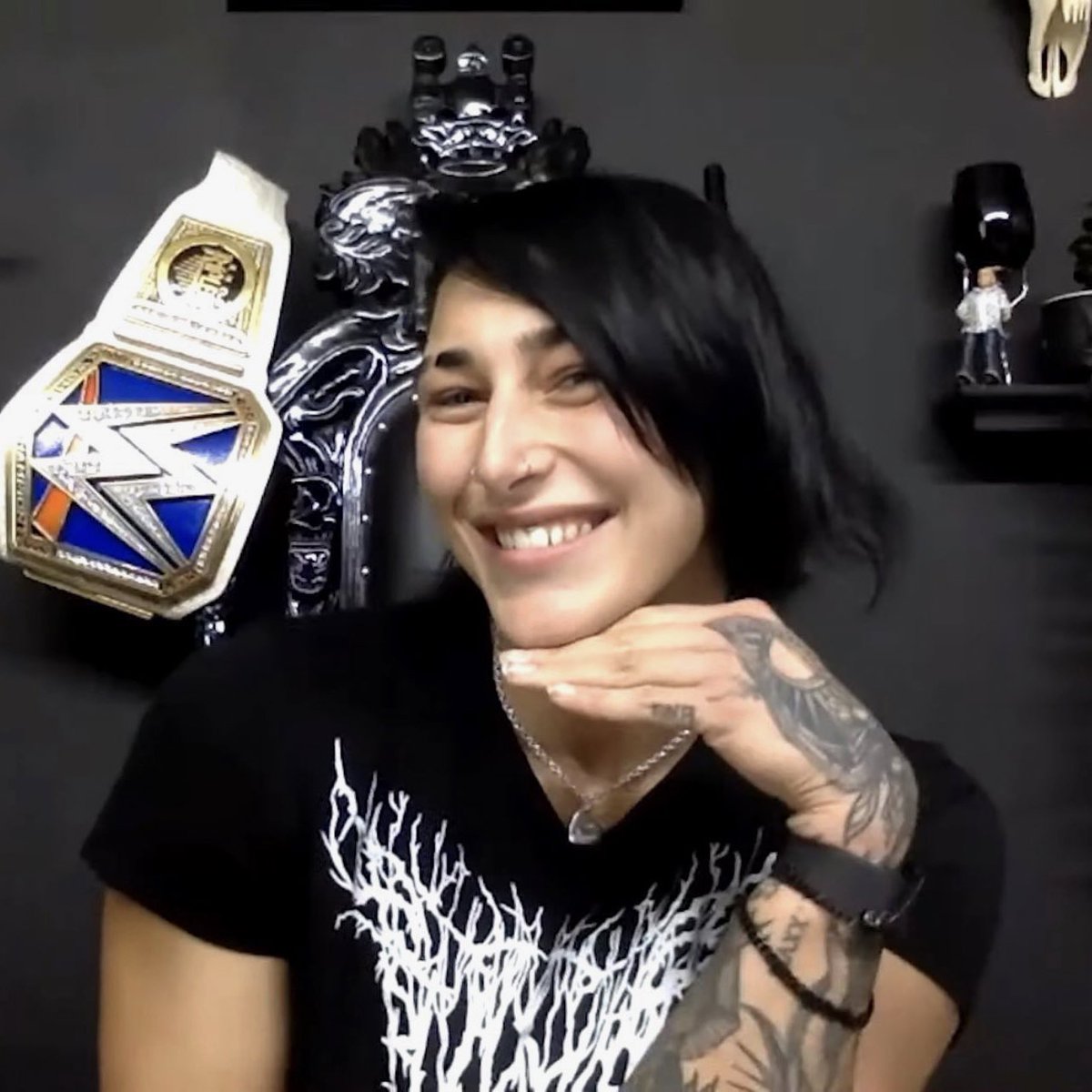 ryann on Twitter "HER FACE CARD WILL NEVER DECLINE"