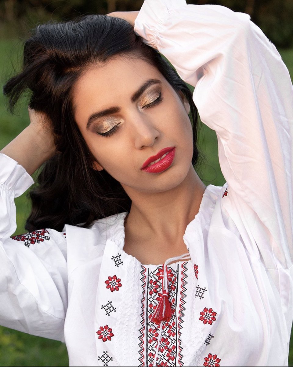 🌺 Happy Vyshyvanka Day! 🇺🇦✨ 

Wishing everyone a joyful celebration of Ukrainian culture and the beautiful artistry of vyshyvanka embroidery. Wear your vyshyvanka with pride and let its intricate patterns tell the story of our rich heritage. #VyshyvankaDay #UkrainianCulture 🌾