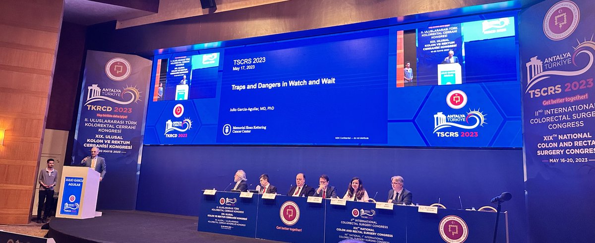 dralpyildiz's tweet photo. Traps and Dangers in W&amp;W @DrGarciaAguilar 🇺🇸#MSKcolorectalCME @MSKCancerCenter 🇹🇷 #TKRCD2023 
#TSCRS2023 #TSCRS2023  @escp_tweets @YouESCP @TKRCD_ @TSCRS_TR @Neil_J_Smart @EmreBalikMD @IEGecim https://t.co/q8oyzDmYjE