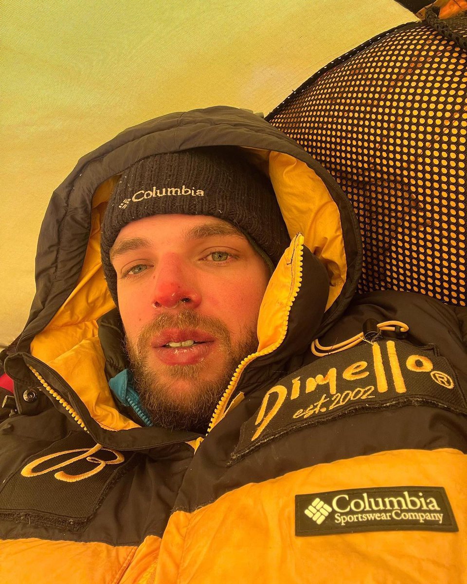 Το αγαπημένο μας startup, o <a href="/MariosGiannakou/">Marios Giannakou</a> σήμερα στις 06.10 βρέθηκε στο ψηλότερο σημείο του κόσμου, το Everest!

Well done Μάριε!
<a href="/AdventureTropos/">TROPOS Adventure</a> #Outdoors #Everest