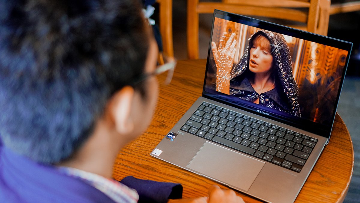 gadgetmatch's tweet photo. Is the @asusph Zenbook S 13 OLED (UX5304) your GadgetMatch? 🤔

✅ Stylish cover
✅ Slimmer, thinner design
✅ Sustainably-sourced materials
✅ So lightweight and powerful in an #IncrediblySlim body ✨

READ: https://t.co/bljGuOvWvY

CHECK THE DEVICE: https://t.co/woRR6H7paf https://t.co/pVcgx7ewOm