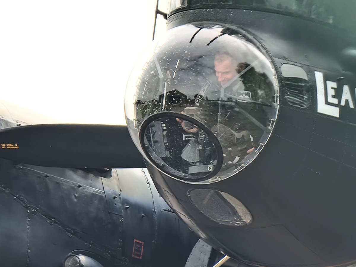 abstervale's tweet photo. Few photos frpm yesterday.  So lucky to live next door ❤️. @RAFCSG @RAFConingsby #Lancaster #blackandwhite #pdaday https://t.co/2ASC9wlwJS