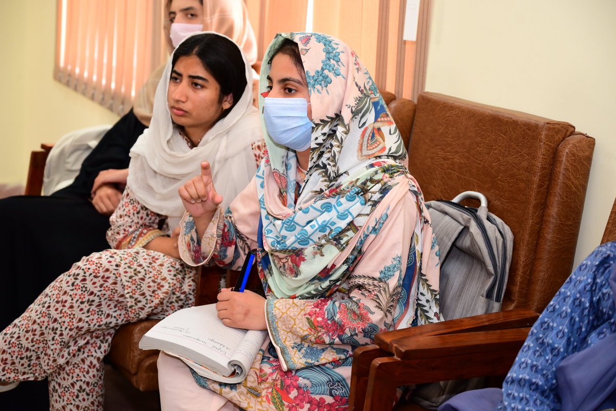 What are the limitations to online learning?

“Attention span is a big issue in online learning – internet speed slows down our pace and breaks our momentum.”

Wider access to faster internet throughout AJK has been a key demand among <a href="/ajkuniversity/">The University of Azad Jammu and Kashmir</a> students.

#NHDR2023