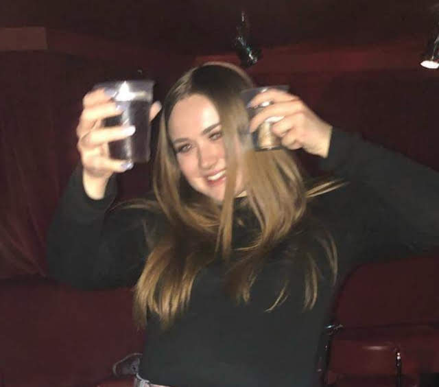 kimnffckim's tweet photo. Happy Birthday to our Baby girl @gnormanx
How are you 25 already!π
Have a great day, love you loads.... Mum & Dad xxπ₯°β€οΈ will see you later
π₯ππ₯³π»
#NeverCameraShy
#AlwaysReadyToParty
#UuuReds https://t.co/vJB52pOIn0