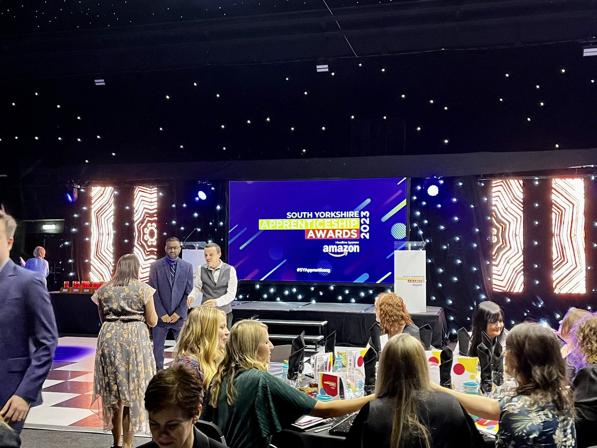 kat_kjw's tweet photo. @HSSApprentices #SYApprentice23 Well done Gurpreet! Fab night ๐ฅ๐ https://t.co/jyJ0YiVYue