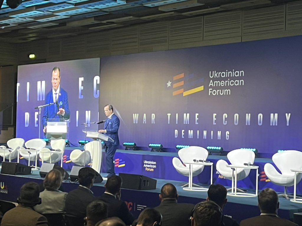 AKamyshin's tweet photo. Dan Rice, President of the #AmericanUniversityKyiv: “we don't want to be a #thinktank, but rather a #dotank in the #demining of Ukraine.” That's the support we actually experience from our US partners. https://t.co/onjkBBUZUf