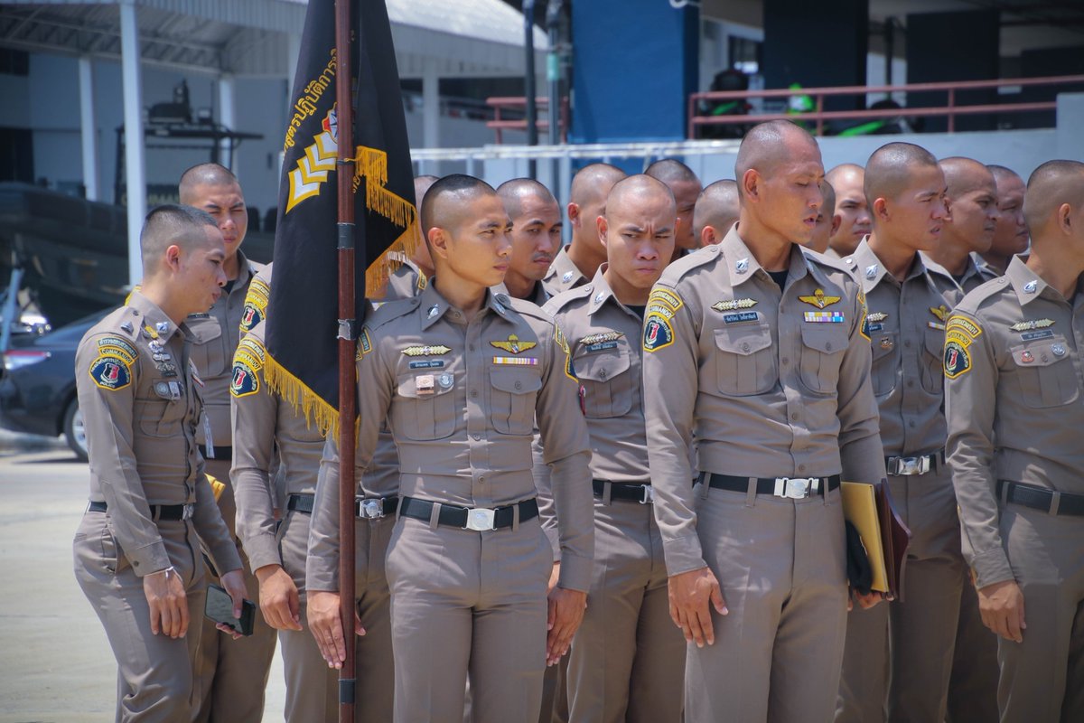 lovethaipolice's tweet image. 