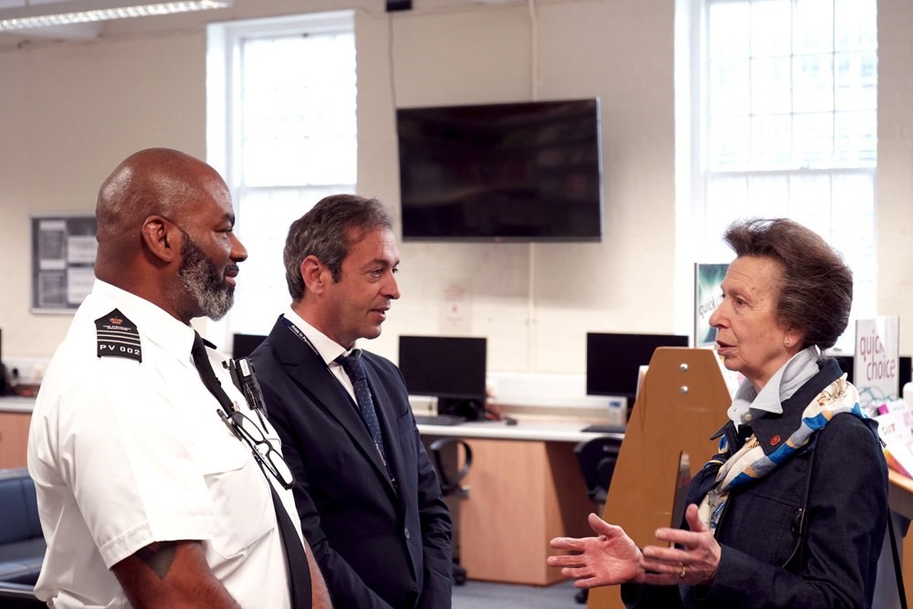 Whilst visiting @HMPPentonville HRH The Princess Royal spoke with Novus Lecturer & @ButlerTrust winner Jose Aguiar about his contribution to education.

He discussed our project work & the partnerships that have been built & how these provide support to our learners.