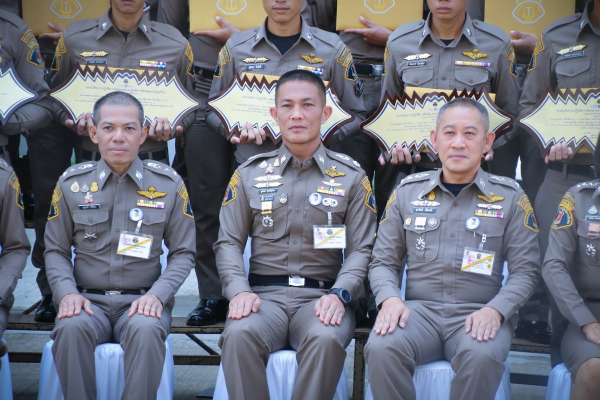 lovethaipolice's tweet image. 