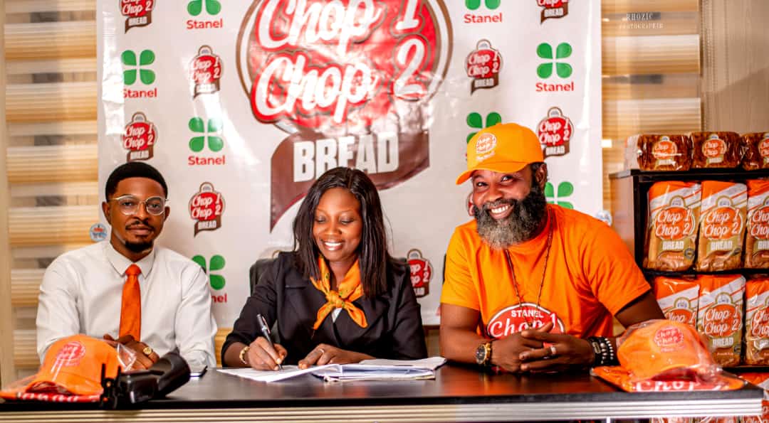StanelJos's tweet photo. RELOADED To Serve You Better 💪
Stanel CHOP 1 CHOP 2...The Bread Winner Of Every Family 👪 
Big Thanks To My Family STANEL GROUP 🎉🎊🎉 @stanelworld @stanel_world_jos @josstanelworld
Reposted from @Osamacomedian

#Stanel #Chop1Chop2 #BREADGANG #breadwinner https://t.co/dX9ykmySaQ