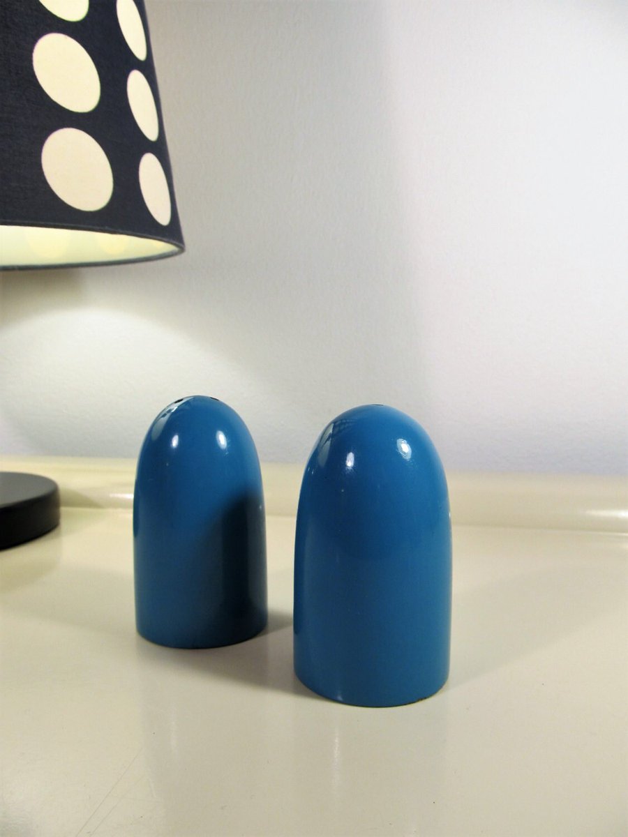 MaLanterne's tweet photo. Vintage Wooden Salt Pepper Shakers XLON London Shakers Set Made in Japan Blue color Table Decoration Home Decor https://t.co/3TxemABk2G #Coronation #Music #Charles III #Sales #Retro #Home decor #Free shipping #Vintage #Summerdress #DiningAndServing https://t.co/TByYfGatH8
