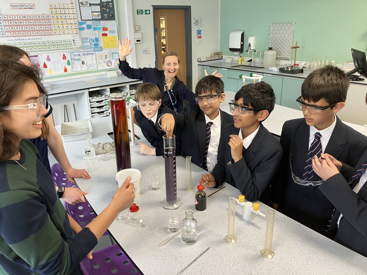 KESBathChem's tweet photo. Quite the Chemistry Extravaganza today! Thank you so much to our amazing Year 12 students for all their help. #KESBathScienceWeek #rainbowfizz #waterintowineribenaorangejuiceetc https://t.co/U2AqZbpsJs
