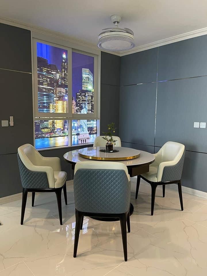huu_michael's tweet photo. Enjoy your meal wonderfully with a luxury dining chairs. 
-----      
Duy Thong Sofa Factory in Di An City, Binh Duong Province, Viet Nam.       
📞Phone/WhatsApp: +84 909 395 822       
📷Email: michaelhuu.gtv@gmail.com       
#sofa #furniture #grace #luxury #decor #diningchair https://t.co/QcIpIxSZjq