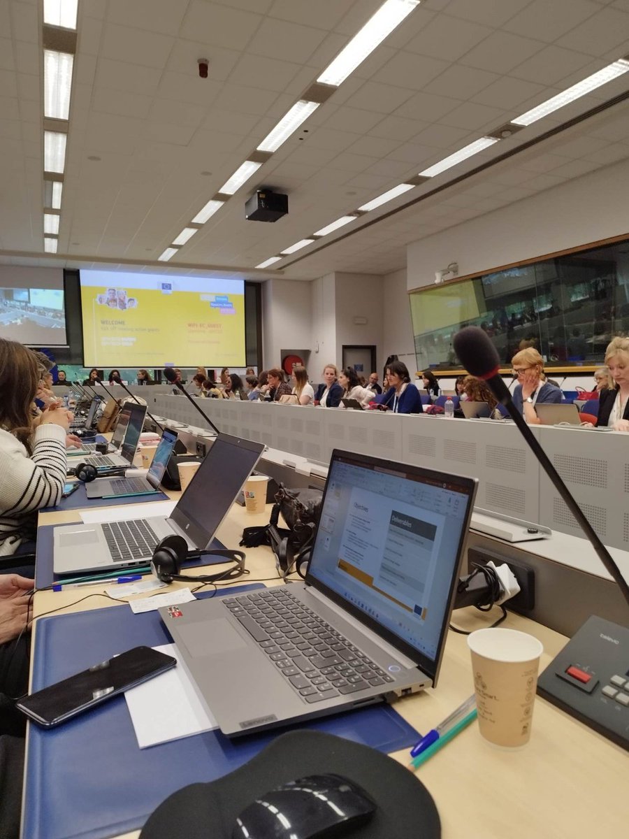 nmdbg's tweet image. NNC has been advocating for years for a unified register of #violence cases and for a zero-tolerance policy towards violence against #children in 🇧🇬. Glad we had the opportunity to present #NURVAC at the kick-off meeting for beneficiaries under #CERV'22-#DAPHNE and #CHILD.