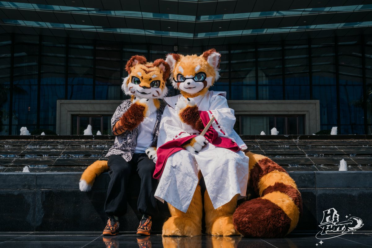 SimonLittle2684's tweet photo. 很快就到520咯
亲亲@YeeYee995
摄影ant蚂蚁

#FursuitFriday https://t.co/zVdJJFlYiN