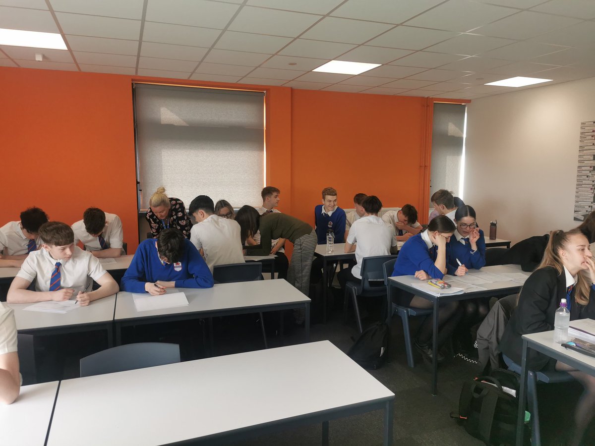 Wonderful to see so many year 11s in Maths revision this morning. Well done everyone and good luck for the exam! @WhitmoreHigh @MrPullumMaths @maths_high @jones_whs @WHSProgress