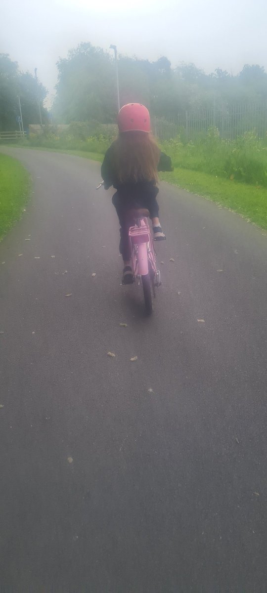 Proud moment. Learning to cycle. 
#bikelifelaois <a href="/R32CycleBus/">PortlaoiseCycleBus</a> <a href="/BikeWeekLaois/">Bike Week Laois</a> <a href="/gscoilphortleix/">gaelscoilphortlaoise</a>