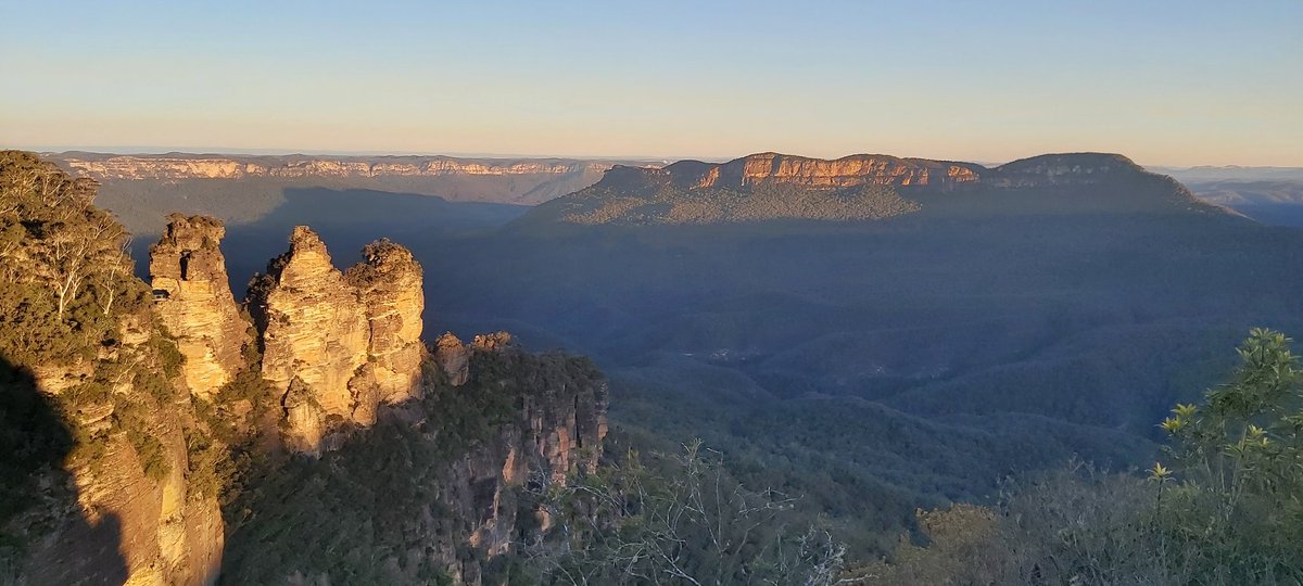 argent13uk's tweet photo. After a bit of a crappy few days in the office, I spent the day in the Blue Mountains and all is well again. https://t.co/UaG8v66FrK