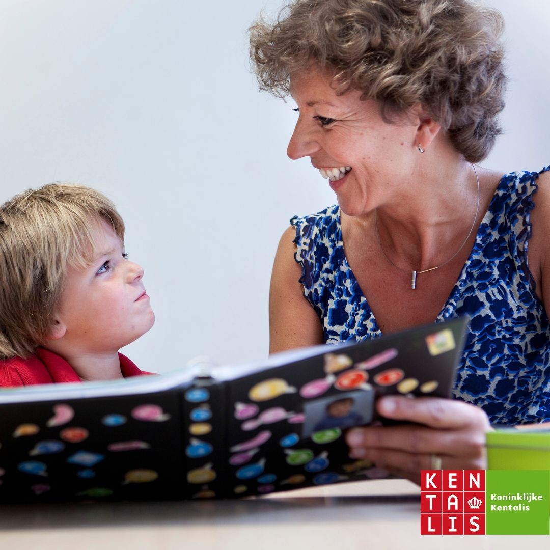 kentalis's tweet image. Werk je in het #onderwijs en ben je toe aan een nieuwe uitdaging? Ga aan de slag op een van onze scholen in het #speciaal onderwijs. Volg interne opleidingen en leer de Nederlandse #Gebarentaal of vergroot je kennis op het gebied van #TOS. Onze #vacatures: bit.ly/3yXLj8H