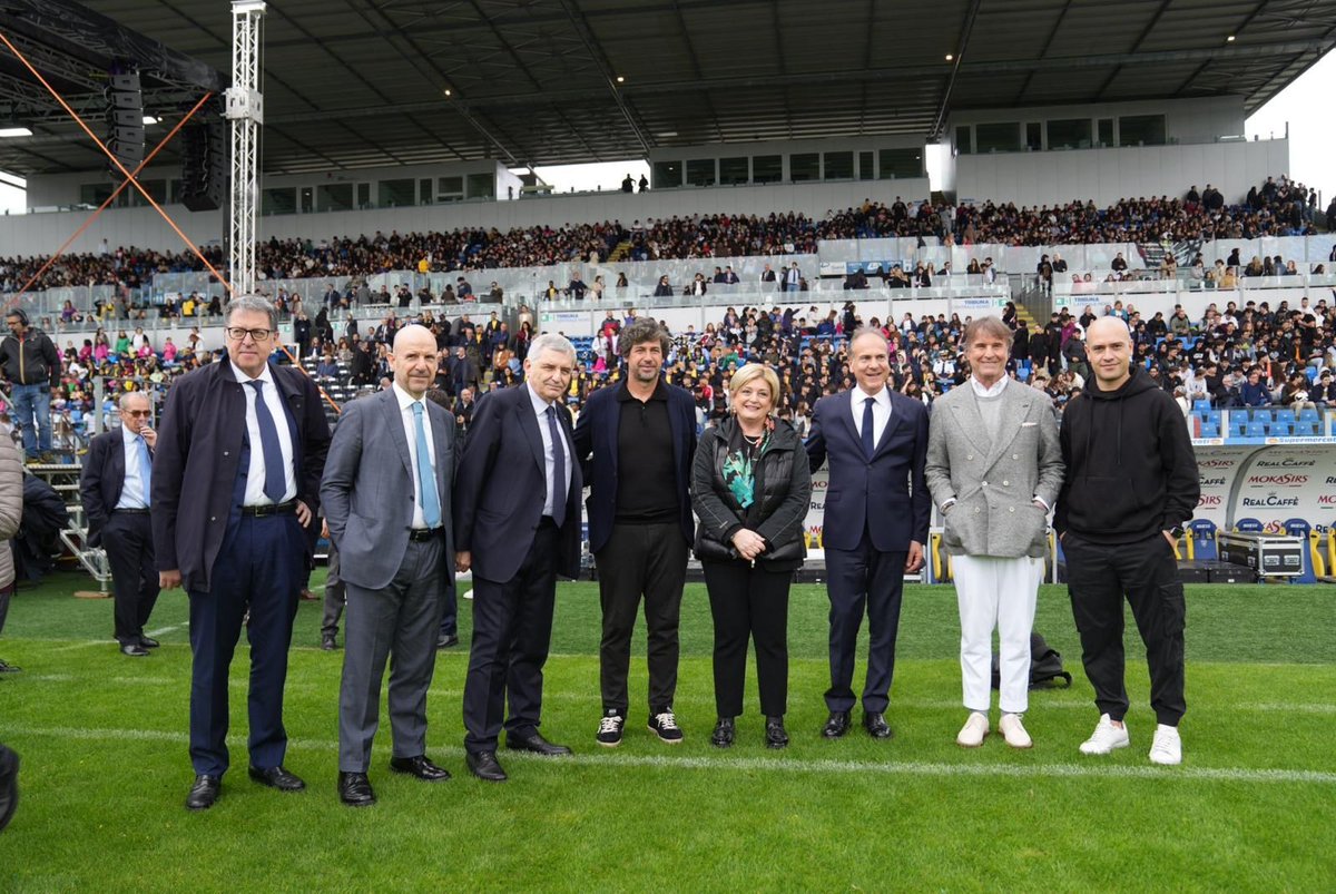 Stati Generali dell'Orientamento di <a href="/Confindustria/">Confindustria</a>. AIdAM presente!
Il futuro è nelle mani delle nuove generazioni.
