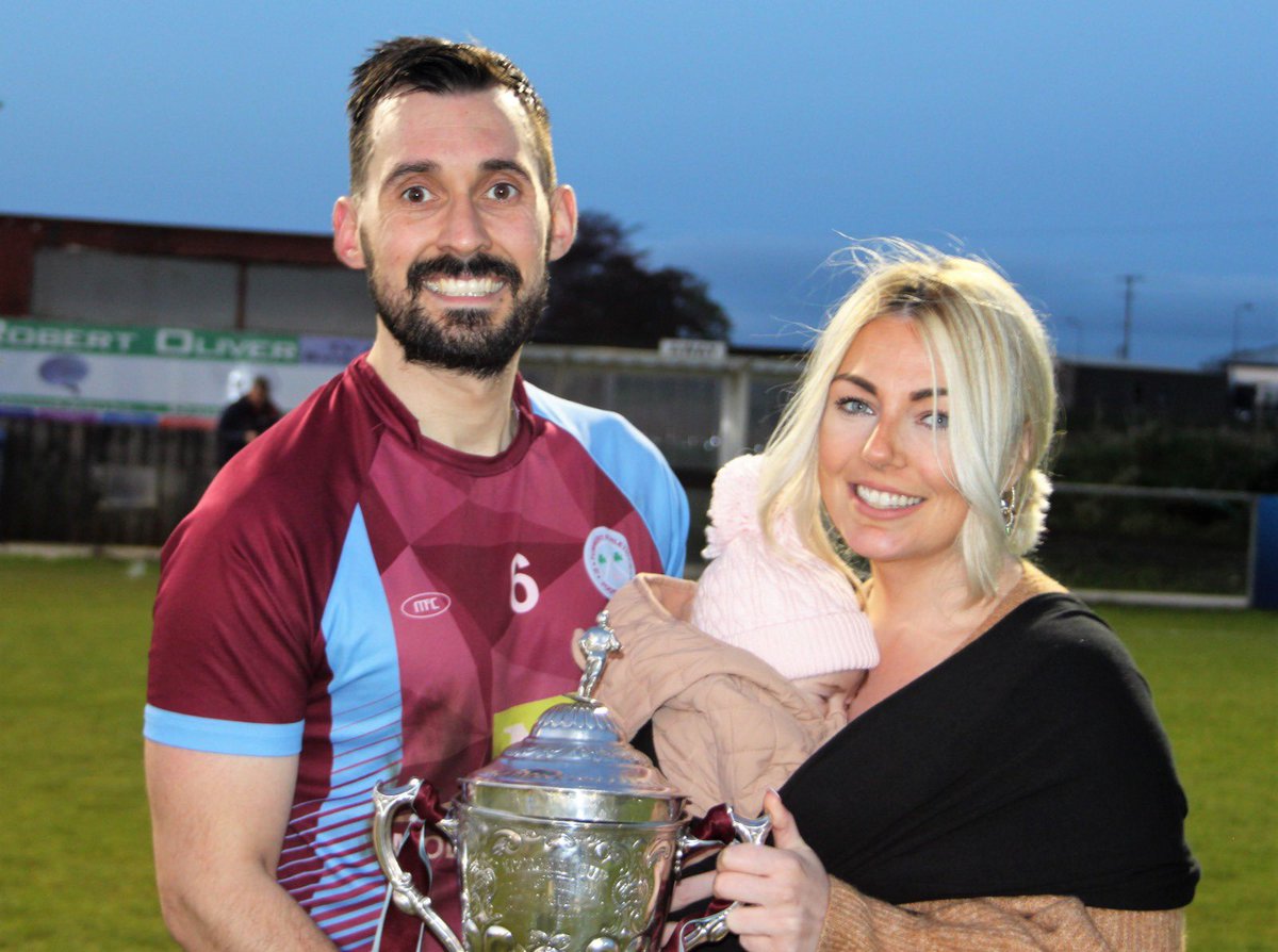 ryanhanna88's tweet photo. With the @TummeryFC season now over, I wanted to say how remarkably proud I am of everyone associated with the club. 3 in a row is an incredible achievement and it proves that big things can happen when you have a vision, have a commitment and have a dream #MrConductor 🇱🇻🏆🏆🏆 https://t.co/Uj8bXVyA8y