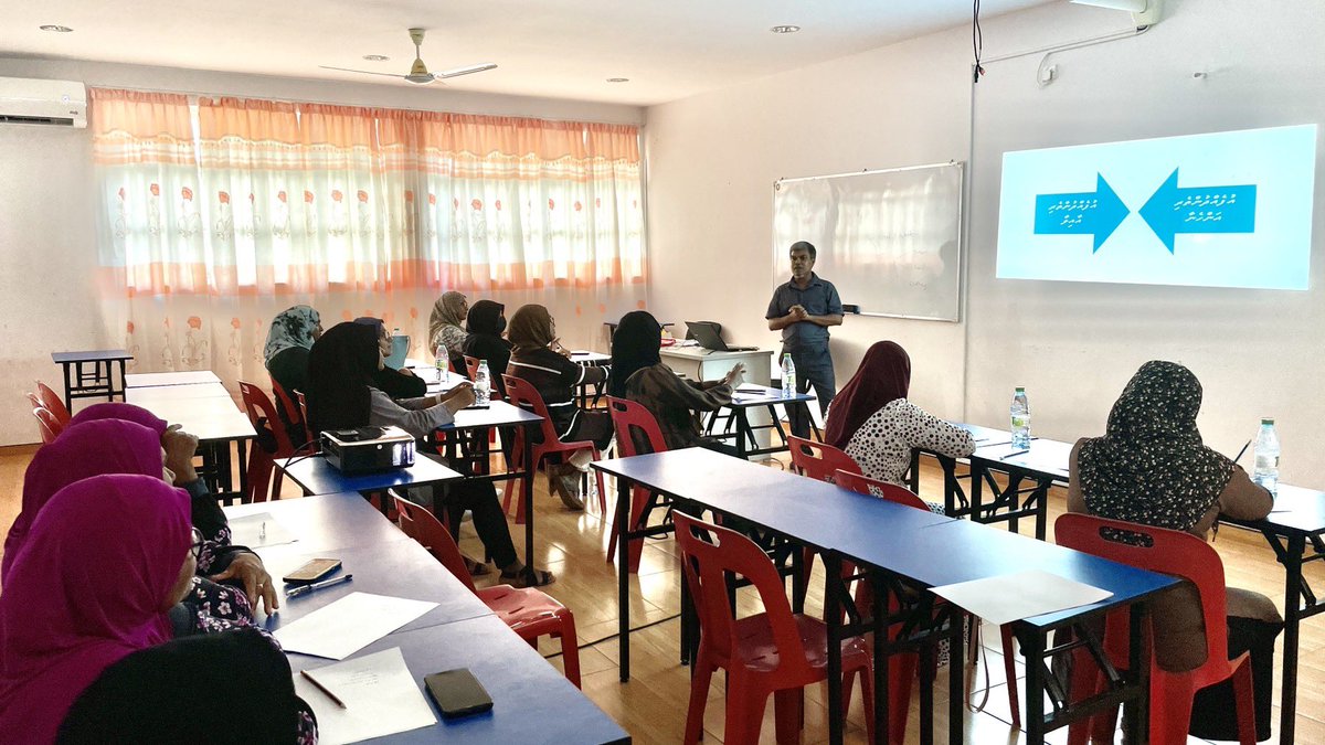 We are in Dhaalu Kudahuvadhoo to conduct a workshop on Leadership and Management with our facilitator Ibrahim Hameed.