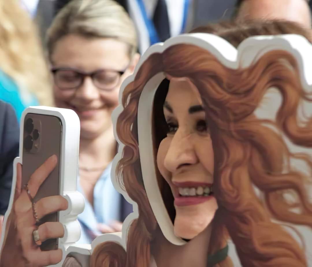 Esaurito! tweet media